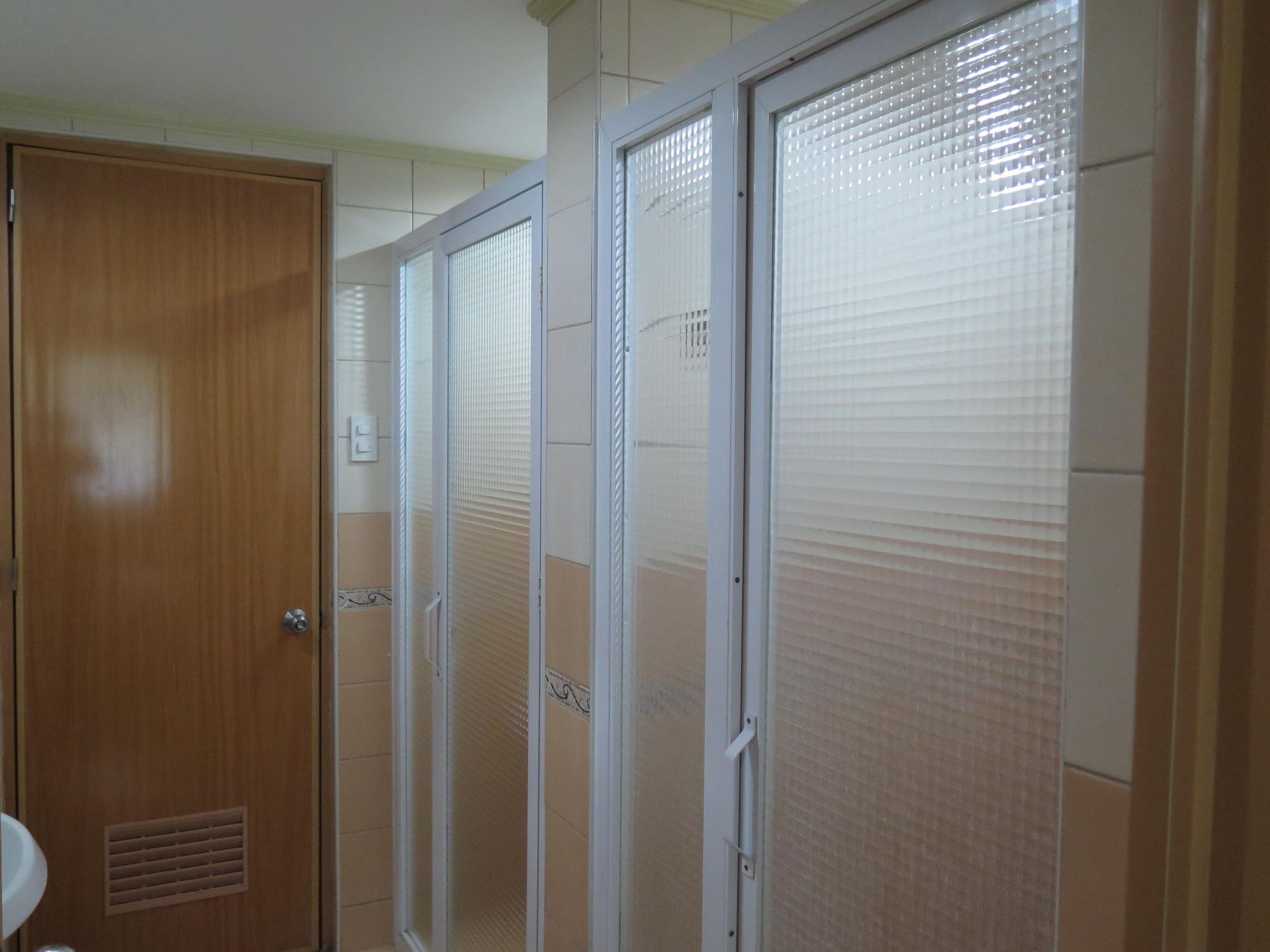 Hotel Crown Regency Residences 4*