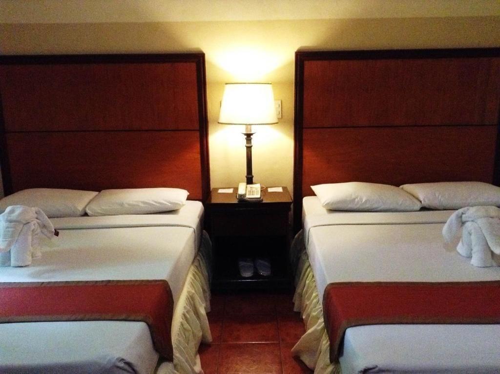 Hotel Crown Regency Residences