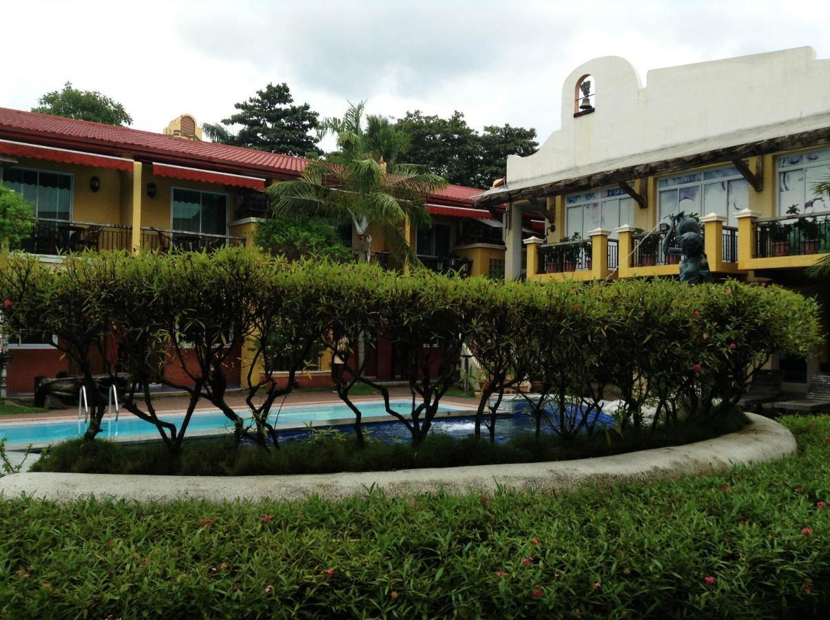 Crown Regency Residences Hotel Davao