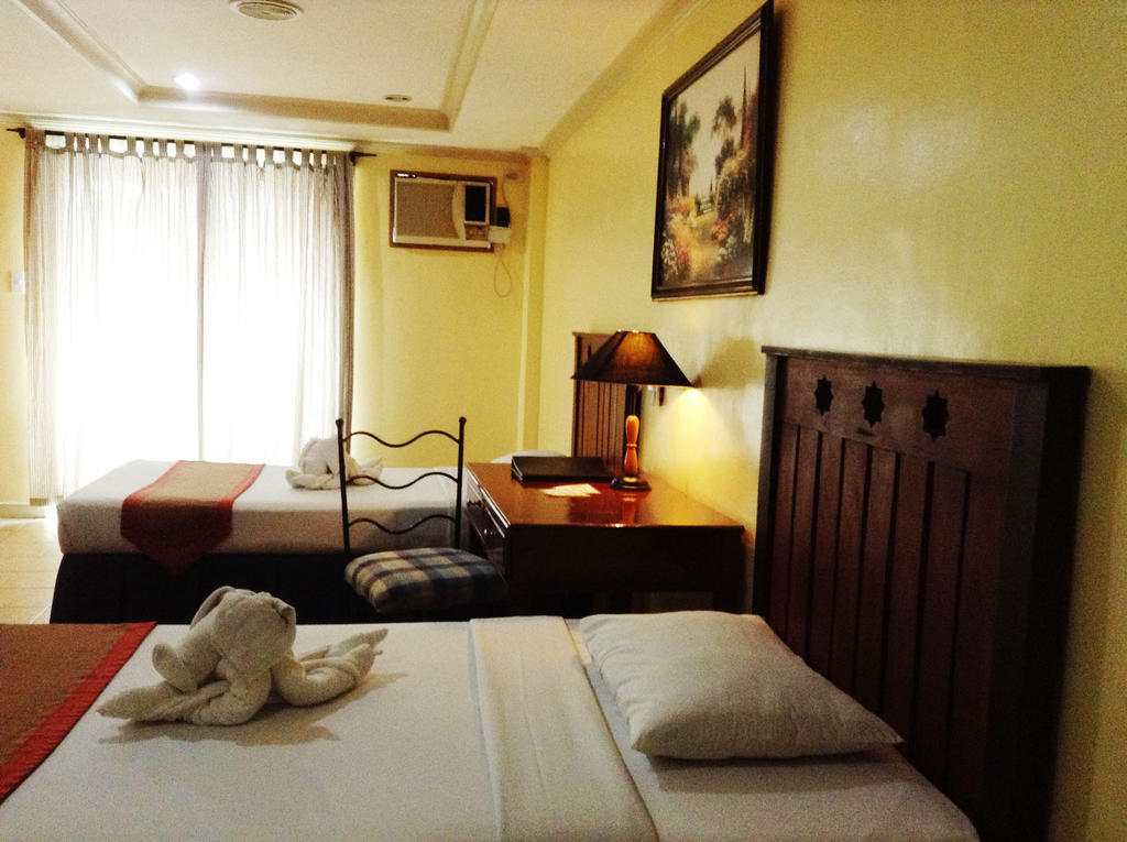 Crown Regency Residences 4* Davao